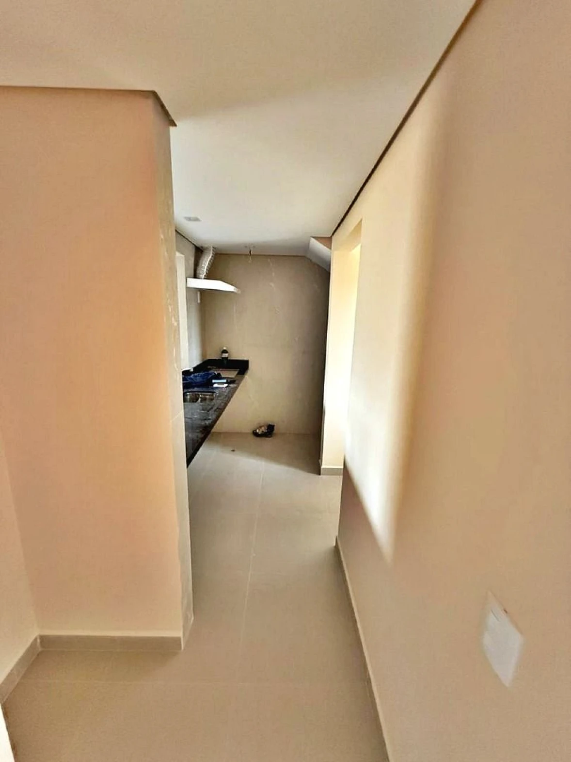 Sobrado geminado em Forquilhas, São José