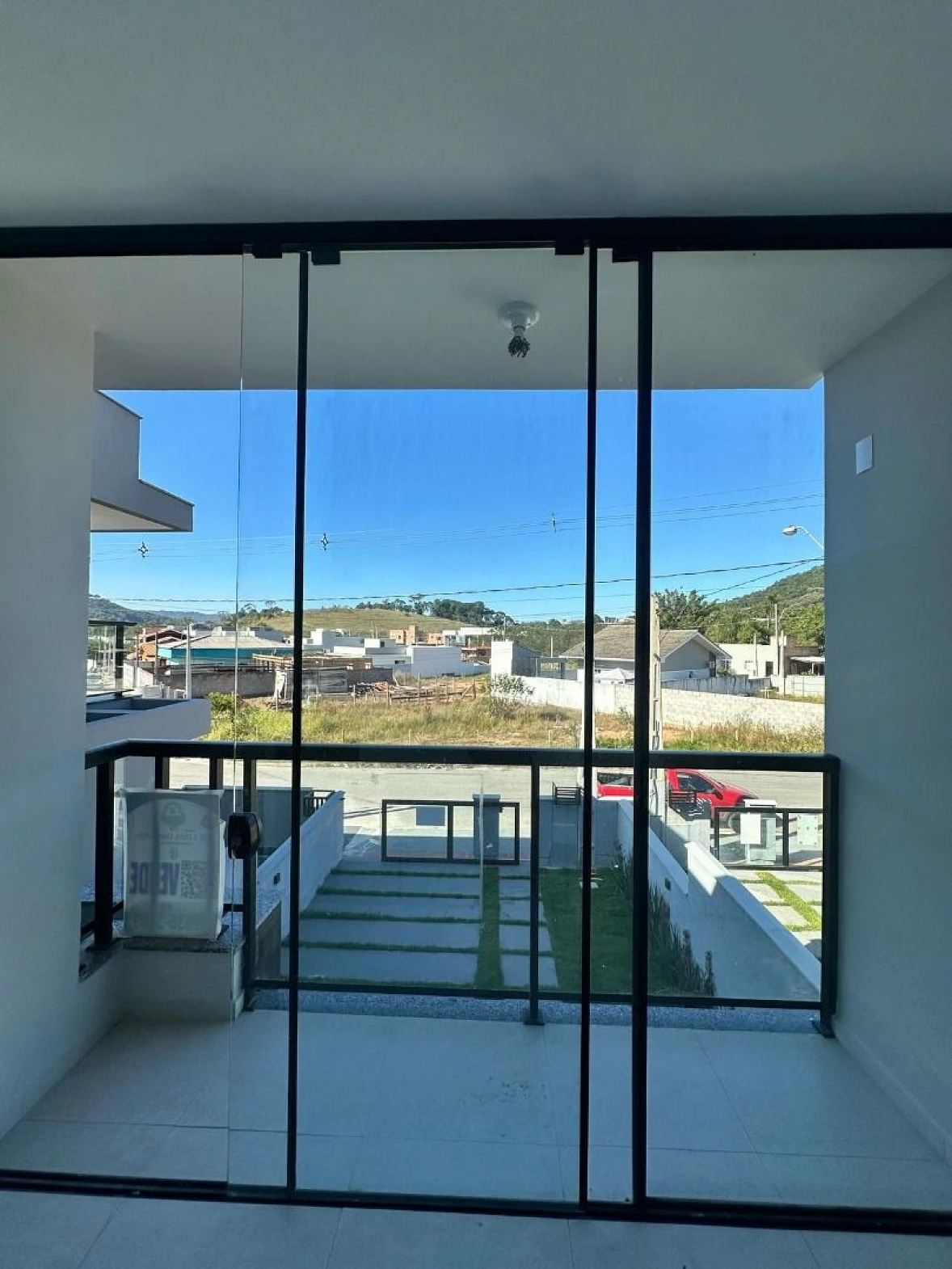 Sobrado com 3 Dorms, sendo 1 Suíte 2 Demi-Suítes + Lavabo - Bosque São José - Foto 18