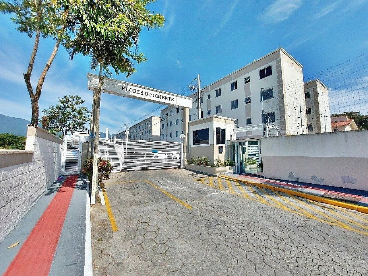 Apartamento em Aririú, Palhoça