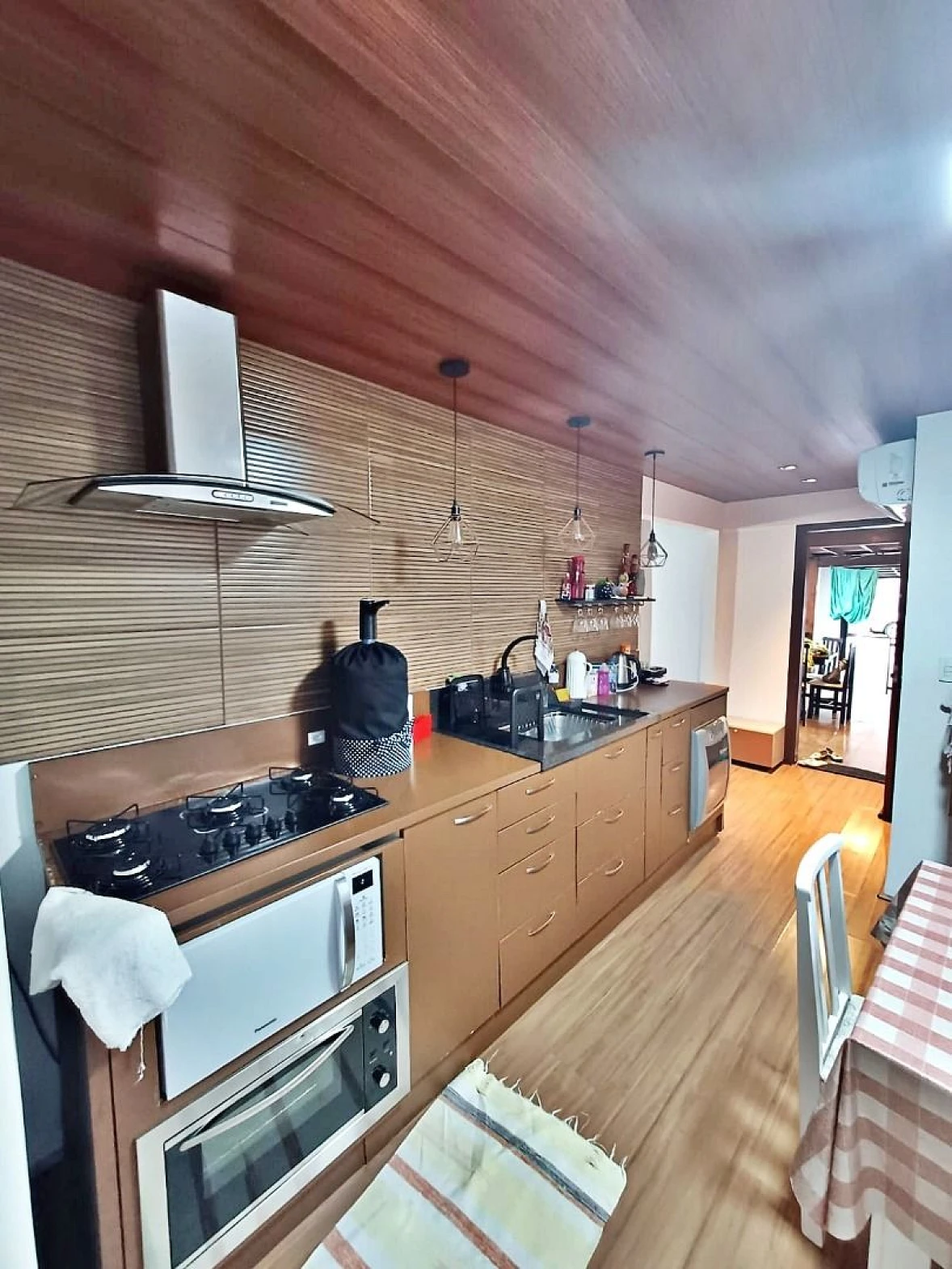 Casa com Loja - 3 Quartos, 2 Vagas - Forquilhas - Foto 6
