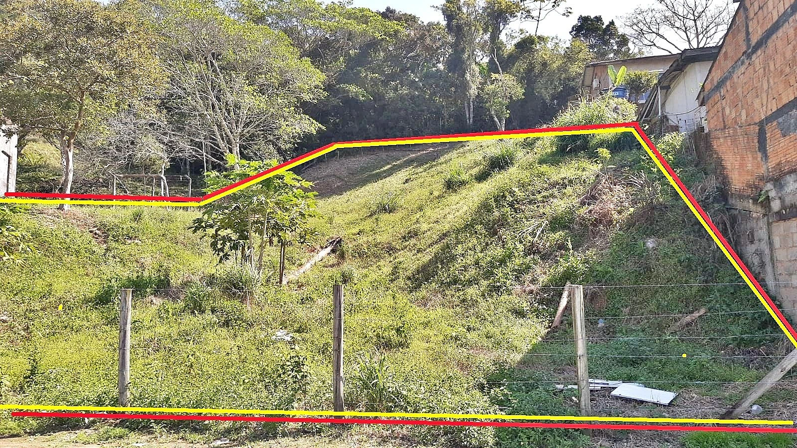 Terreno em Forquilhas, São José