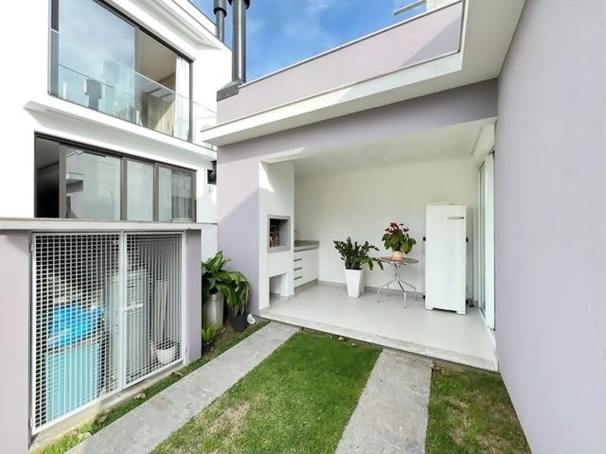 Casa em Beira Rio, Biguaçu