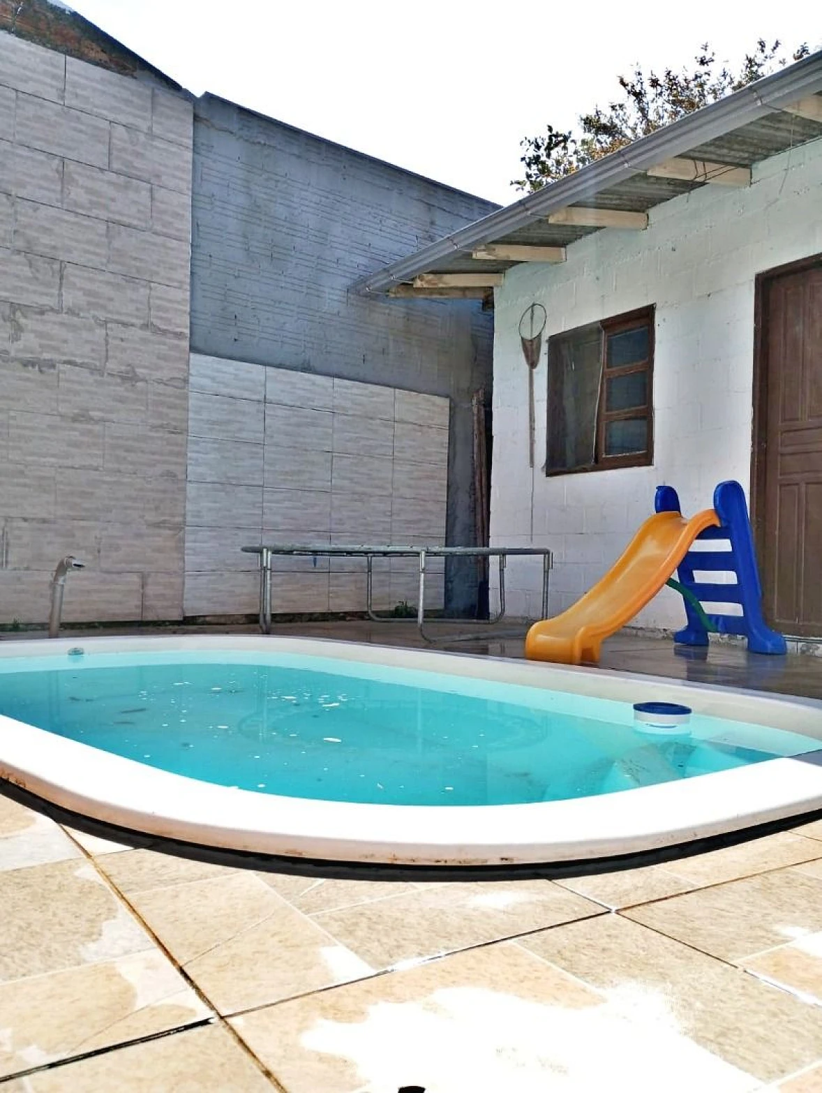 Casa com 3 Dormitórios e 1 Banheiro Social - Foto 8