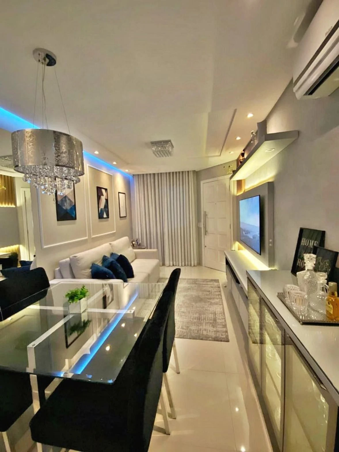 Sobrado geminado em Forquilhas, São José