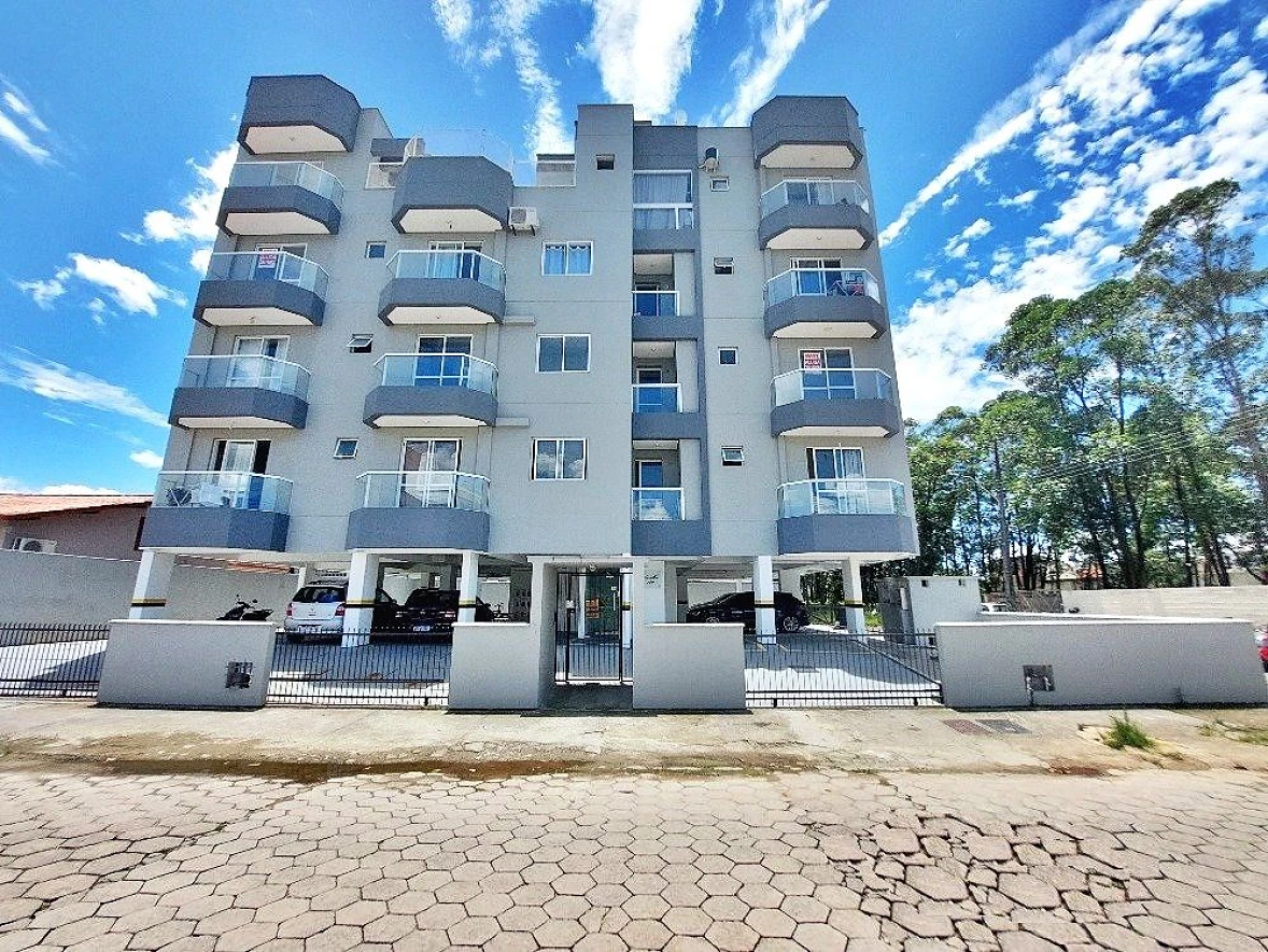 Apartamento em Aririú, Palhoça