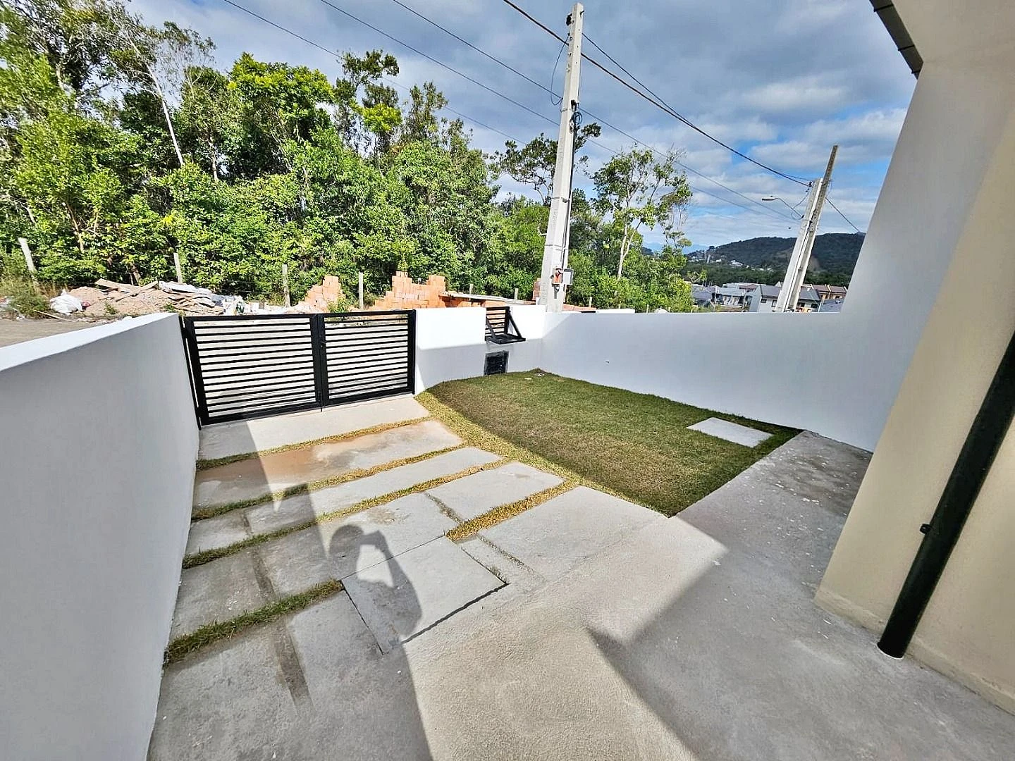 Casa 2 Quartos, 1 Suíte, 1 Vaga - Forquilhas - Foto 17
