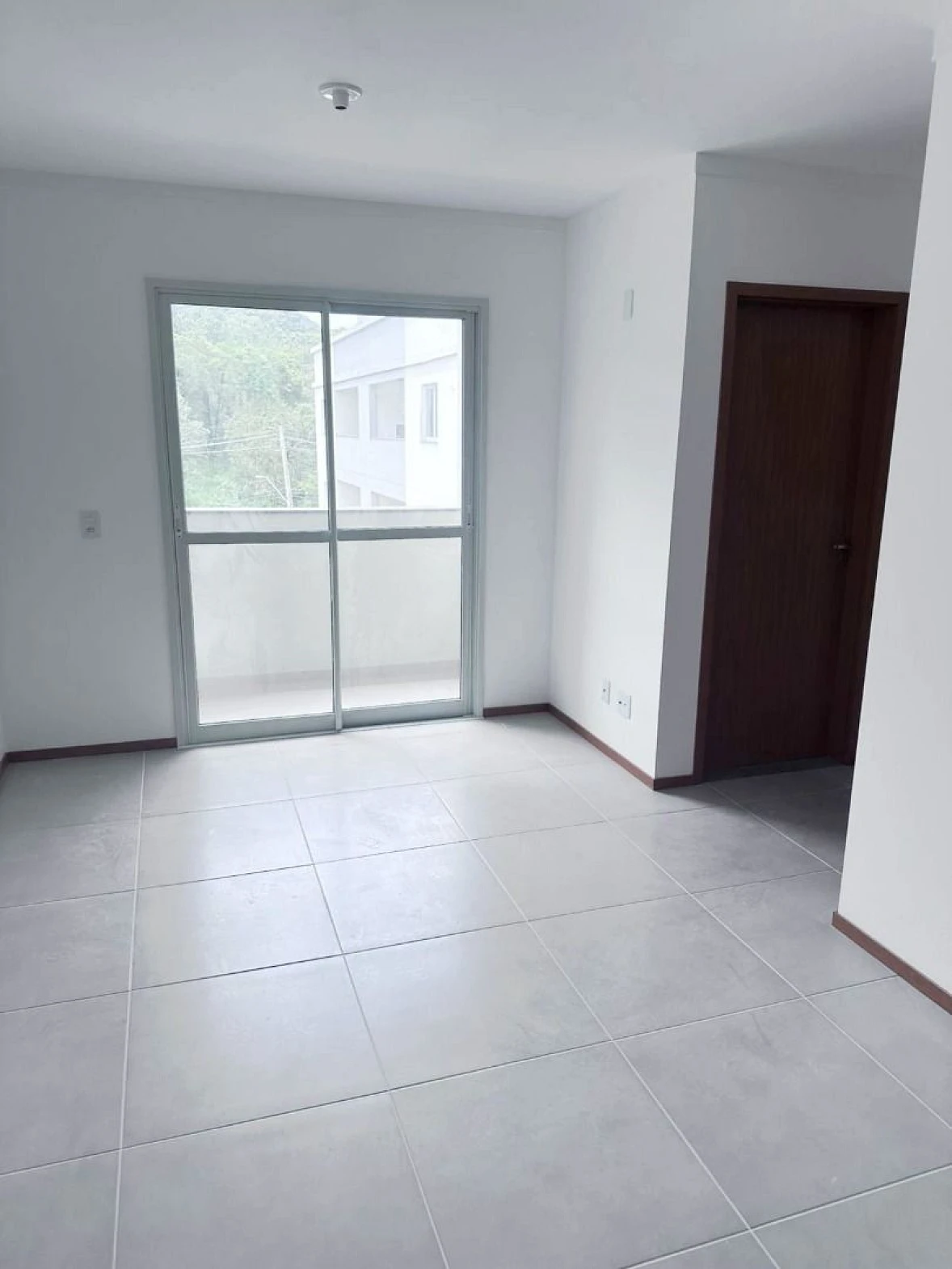 Apartamento em Forquilhas, São José