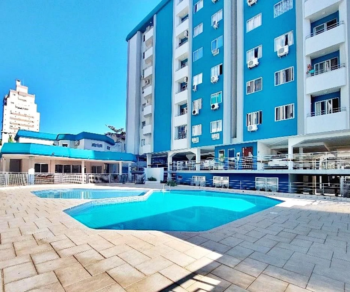 Apartamento em Barreiros, São José