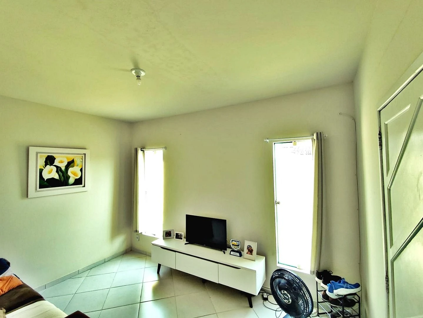 Casa 2 Quartos, 1 Suíte, 1 Vaga - Forquilhas