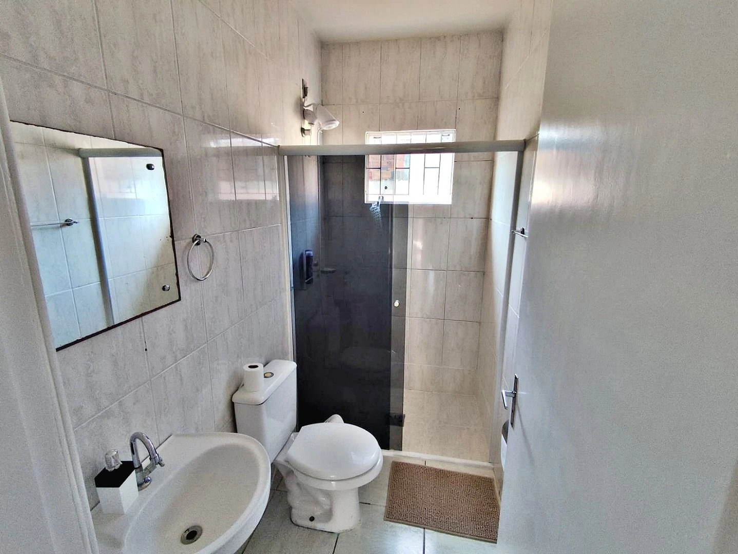 Casa 2 Quartos, 1 Suíte, 1 Vaga - Forquilhas - Foto 16