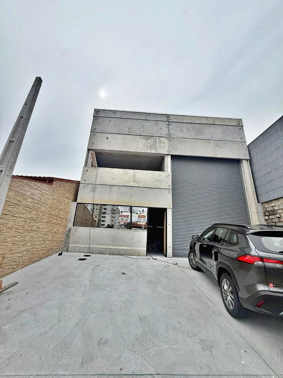 Galpão, com 195 m² - Barreiros - São José/SC