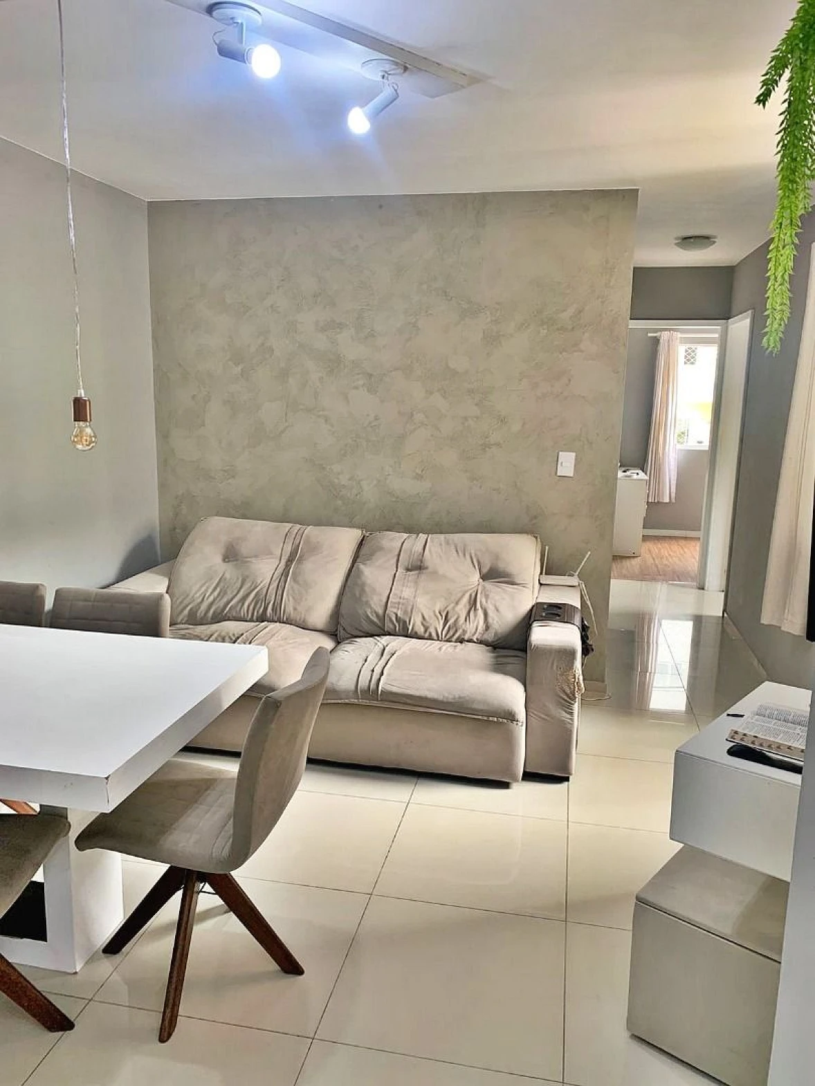 Apartamento em Ponta de Baixo, São José