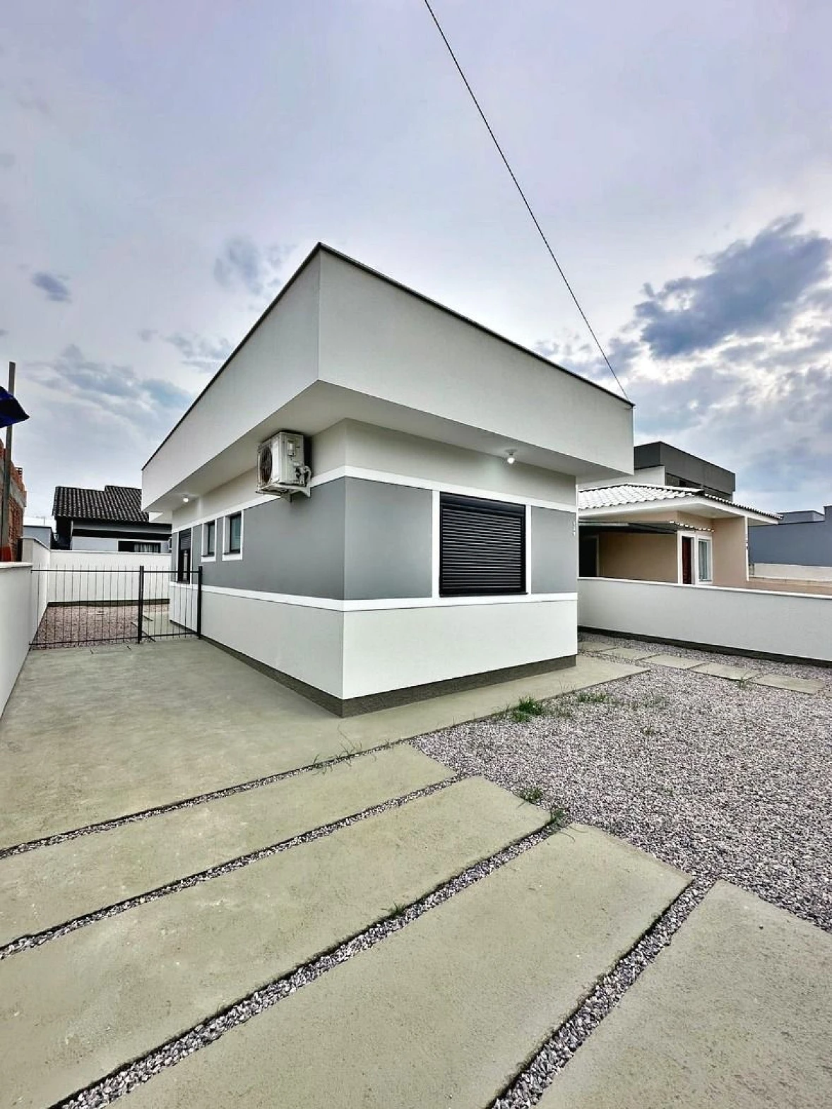 Casa 3 Quartos, 1 Suíte, 2 Vagas - Bela Vista