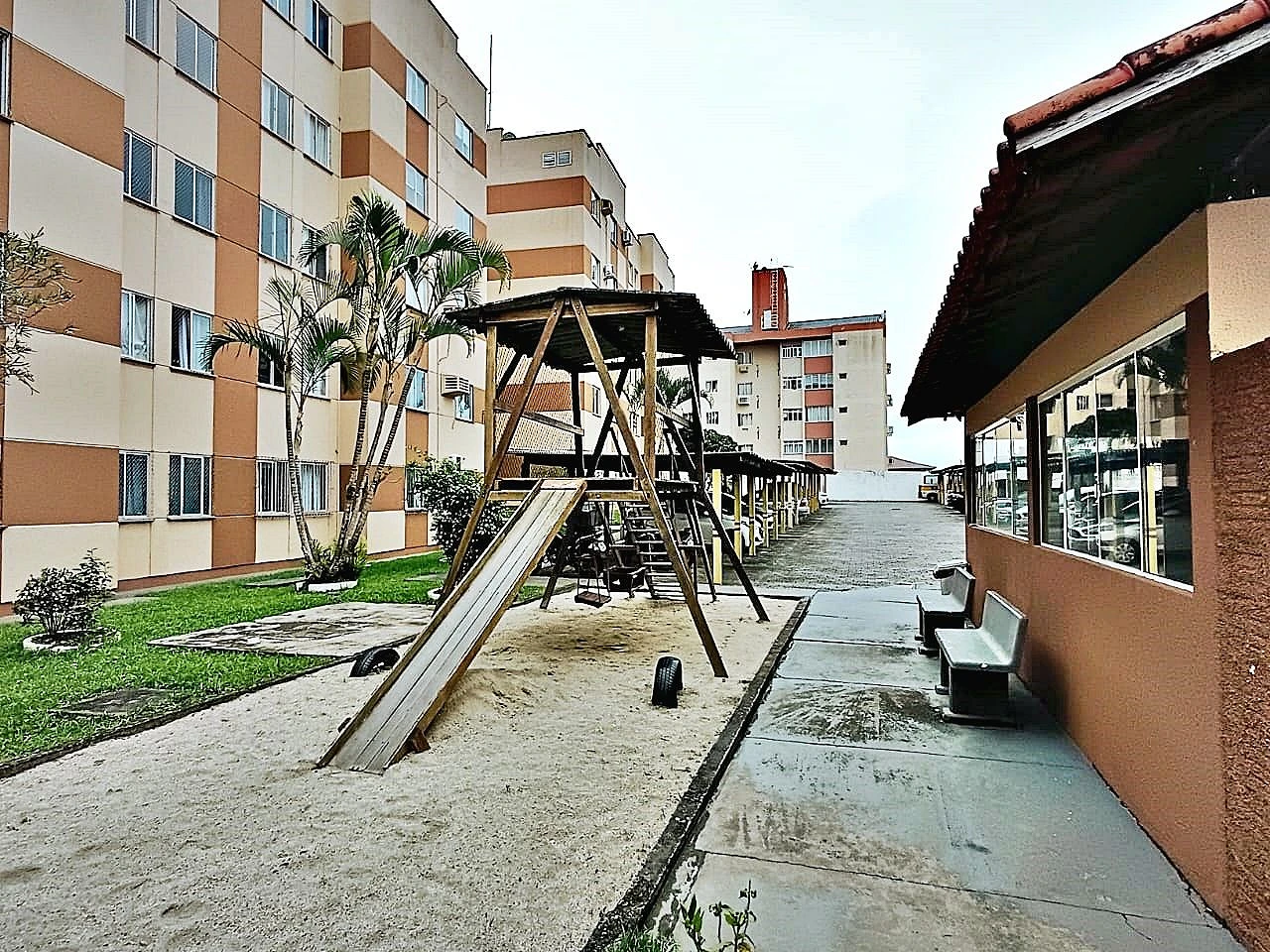 Apartamento em Serraria, São José