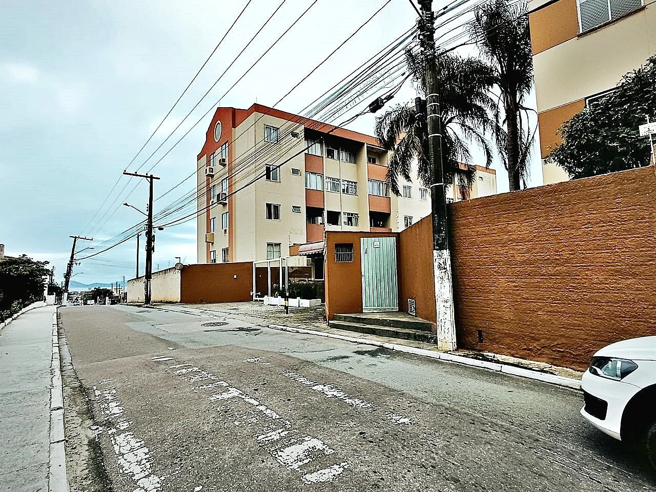 Apartamento em Serraria, São José