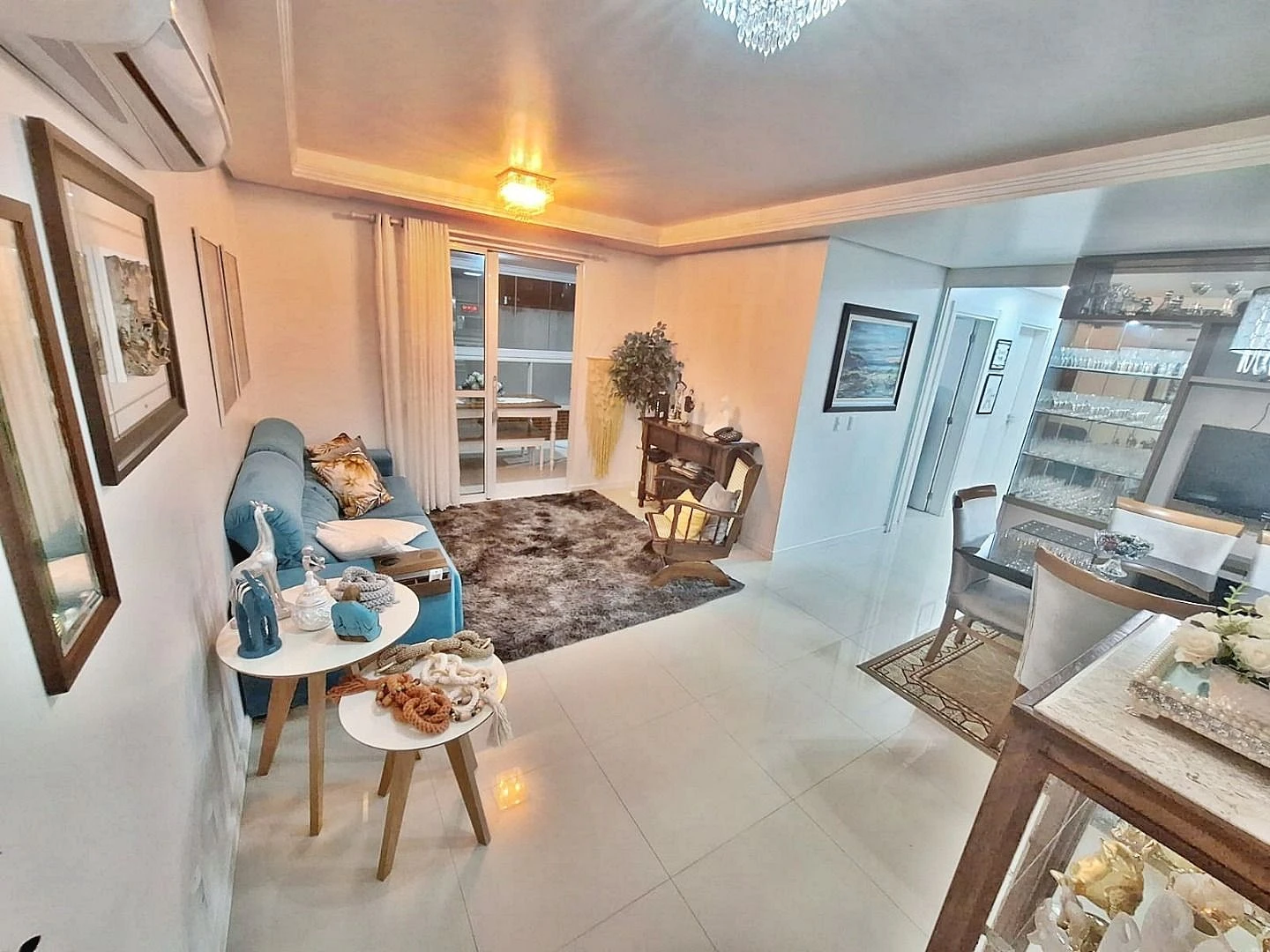 Apartamento em Praia Comprida, São José