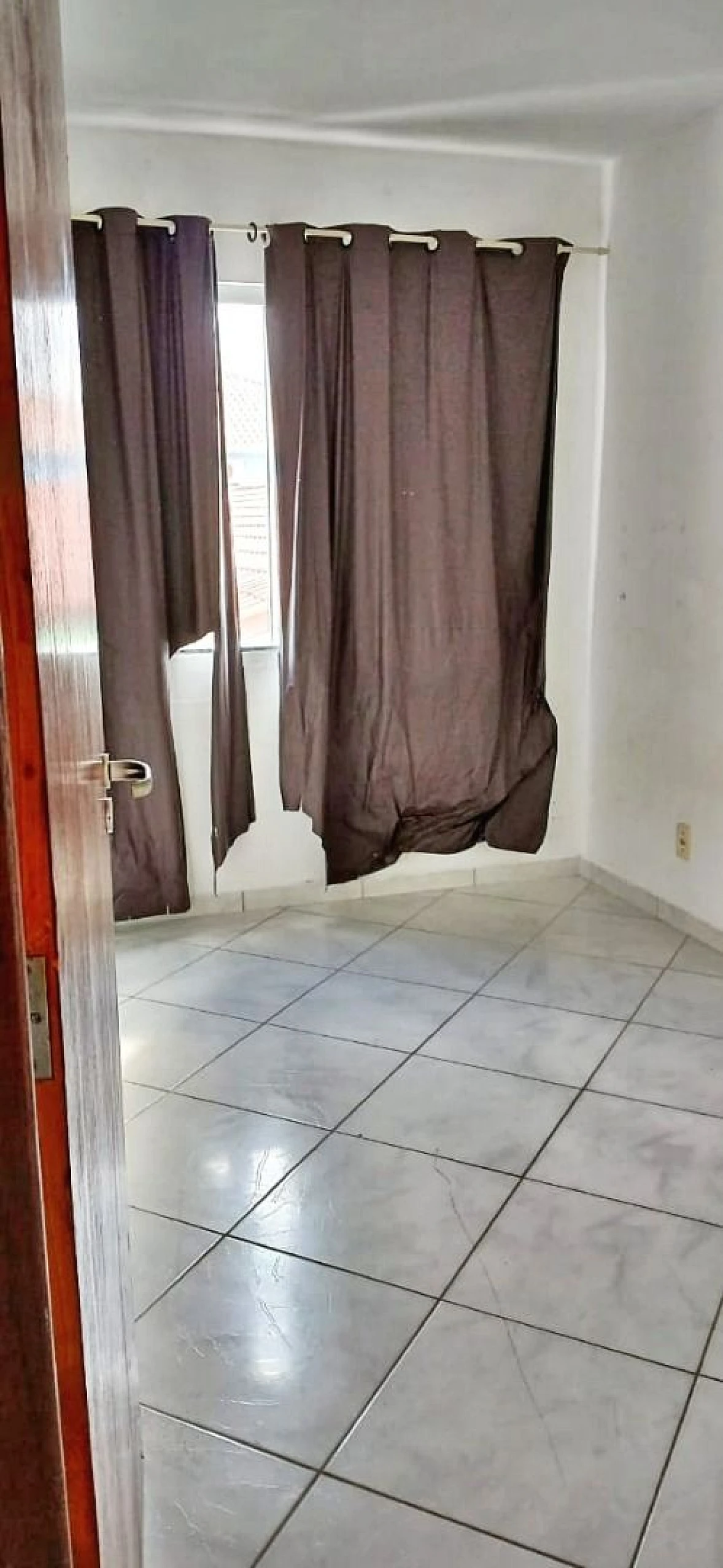 Apto 2 Quartos, Sacada, 1 Vaga - Barra do Aririú - Foto 10