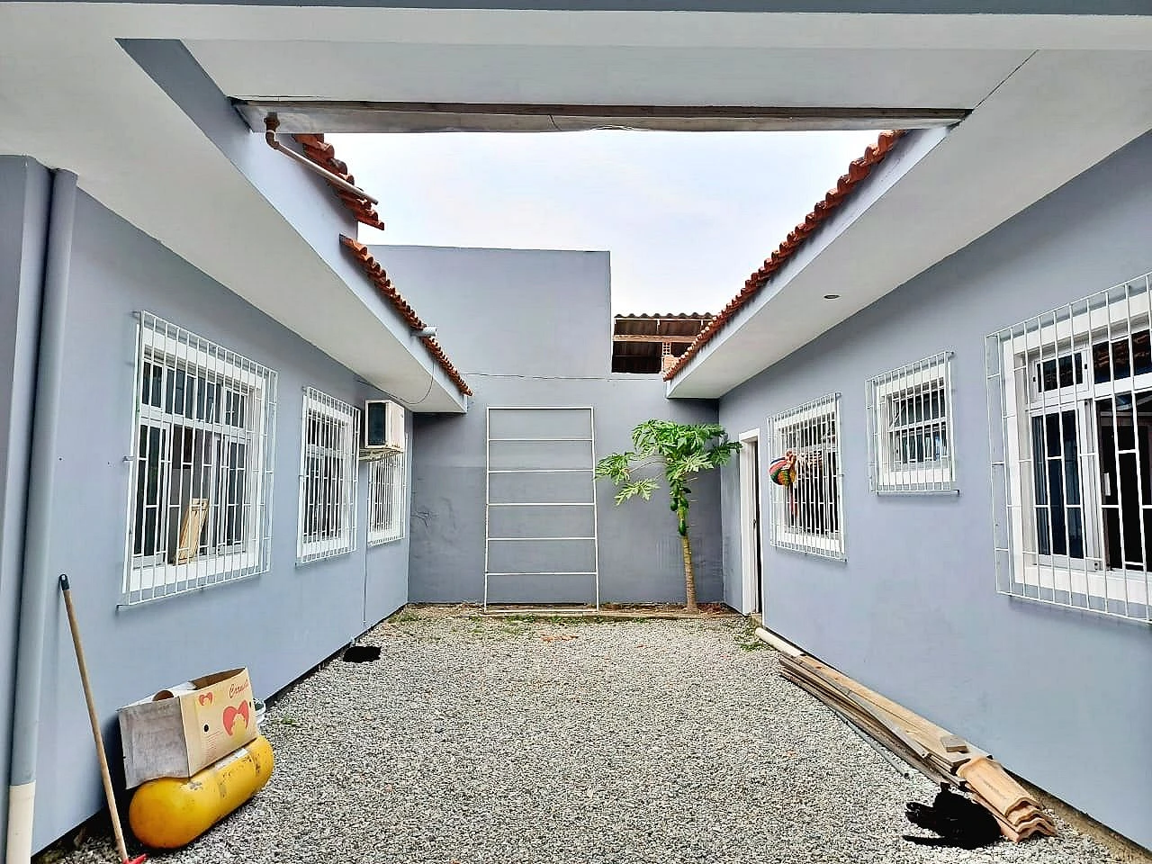Casa 4 Quartos, 9 Vagas, Escritura - Praia João Rosa - Foto 6