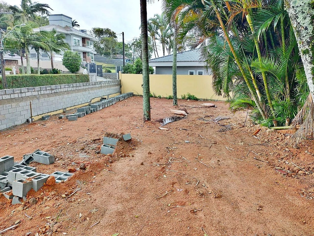 Terreno em Ponta de Baixo, São José