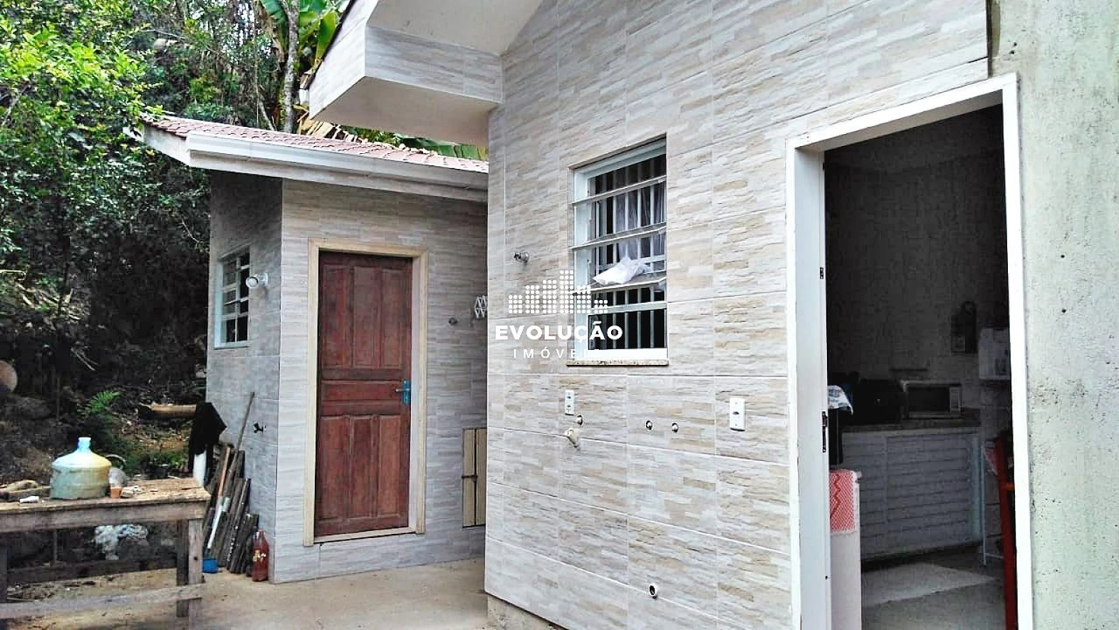 Casa em Areias de Baixo, Governador Celso Ramos