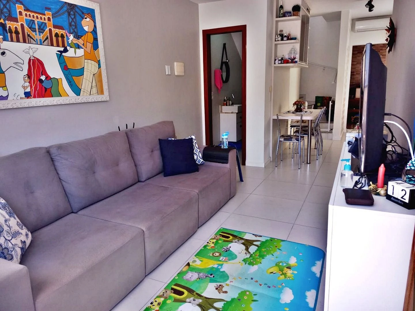 Sobrado geminado em Potecas, São José