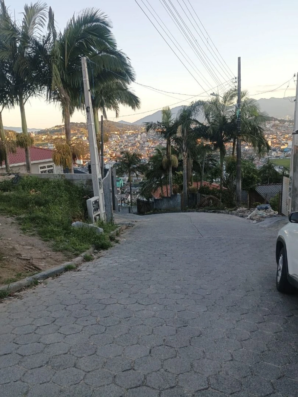 Terreno à Venda, 300 m² _ Forquilhinhas - São José/SC - Foto 6