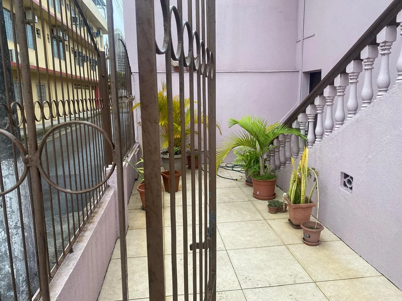 Prédio em Kobrasol, São José