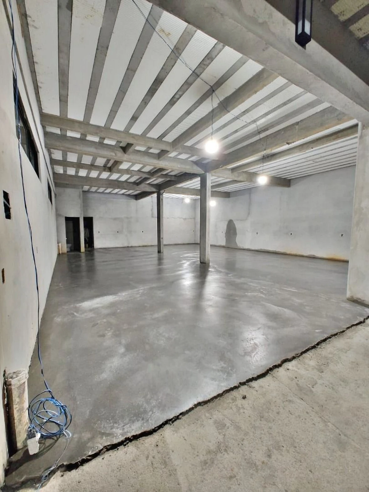 Casa e Galpão 2 Quartos, 1 Suíte e 3 Vagas - Forquilhas - Foto 6