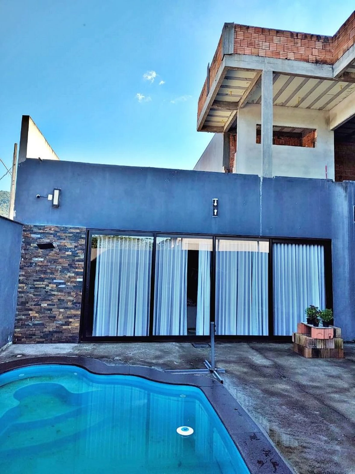 Casa e Galpão 2 Quartos, 1 Suíte e 3 Vagas - Forquilhas - Foto 9