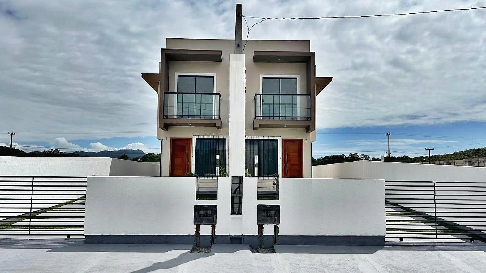 Sobrado geminado em Sertão do Maruim, São José