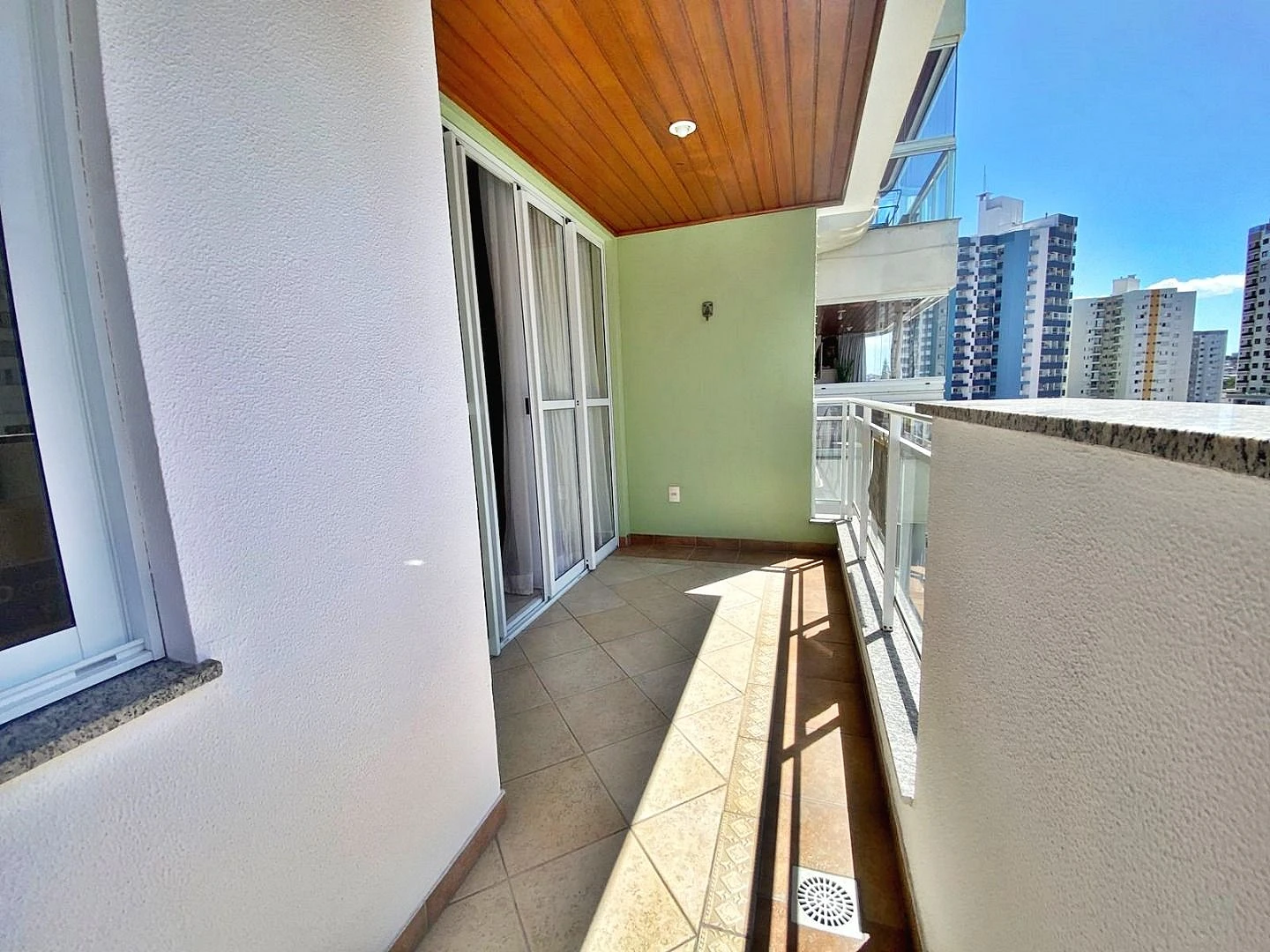 Apartamento com 3 Dorms com Suíte e 02 Vagas - Campinas - São José/SC - Foto 12
