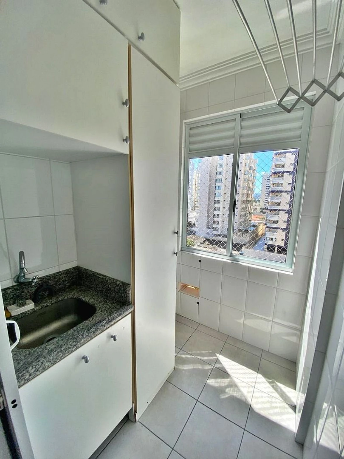 Apartamento com 3 Dorms com Suíte e 02 Vagas - Campinas - São José/SC - Foto 16