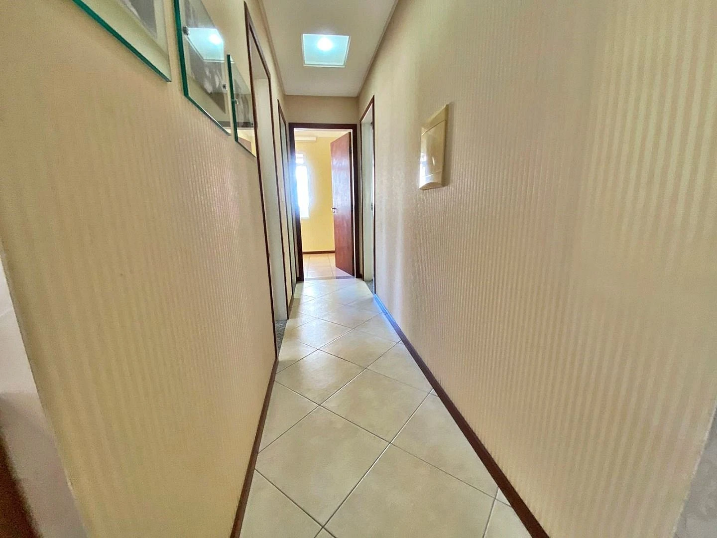 Apartamento com 3 Dorms com Suíte e 02 Vagas - Campinas - São José/SC - Foto 17