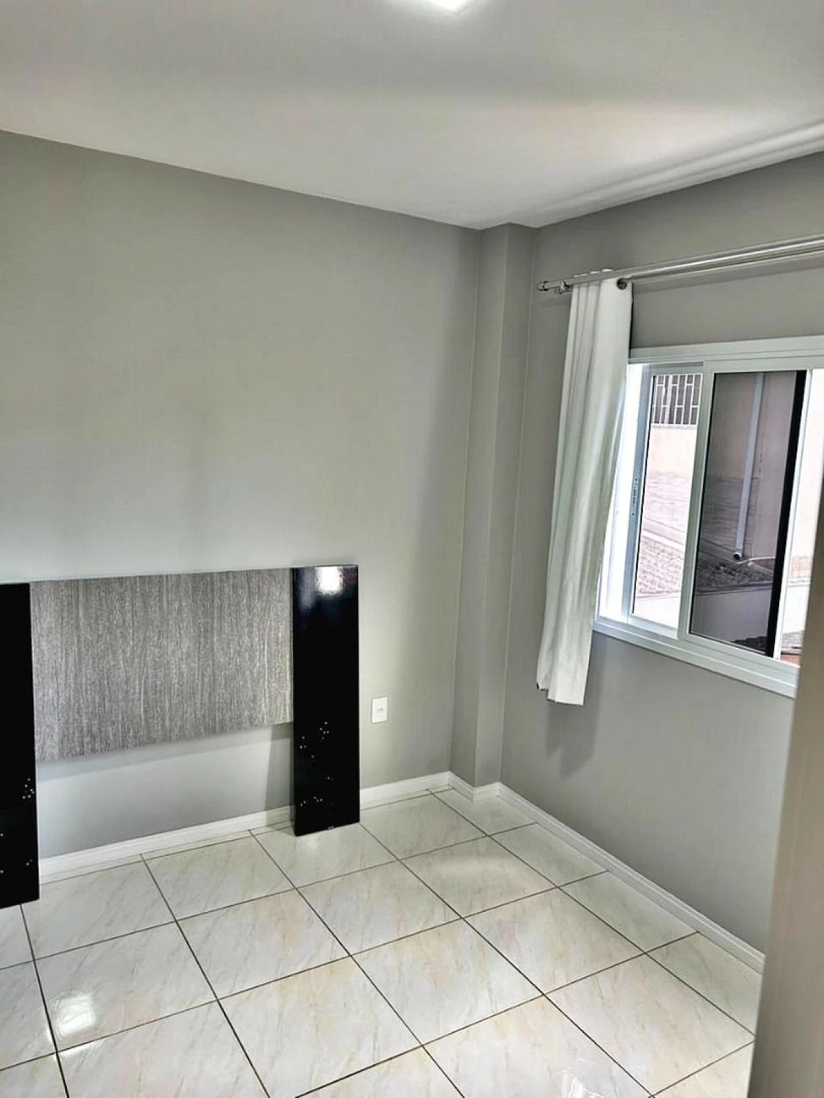 Apto 2 Quartos, Sacada, 3 Vagas - São Sebastião - Foto 12