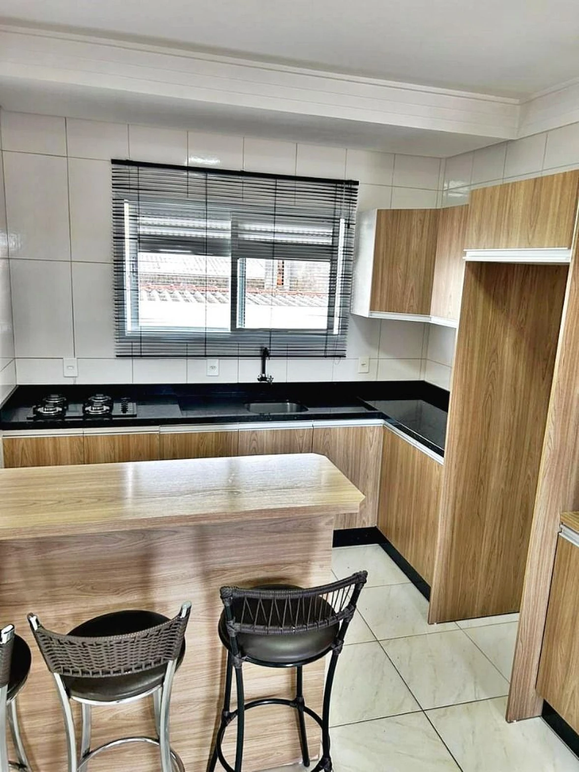 Apto 2 Quartos, Sacada, 3 Vagas - São Sebastião - Foto 7