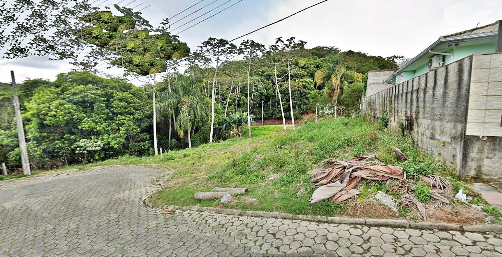 Terreno 2 Pavimentos, Escritura, 342,61M² - Forquilhas - Foto 6