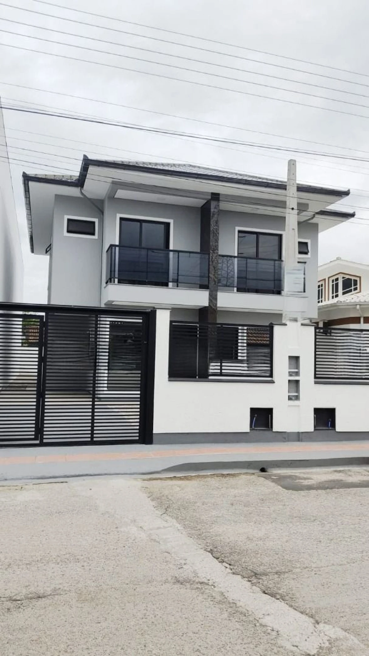 Sobrado geminado em Passa Vinte, Palhoça