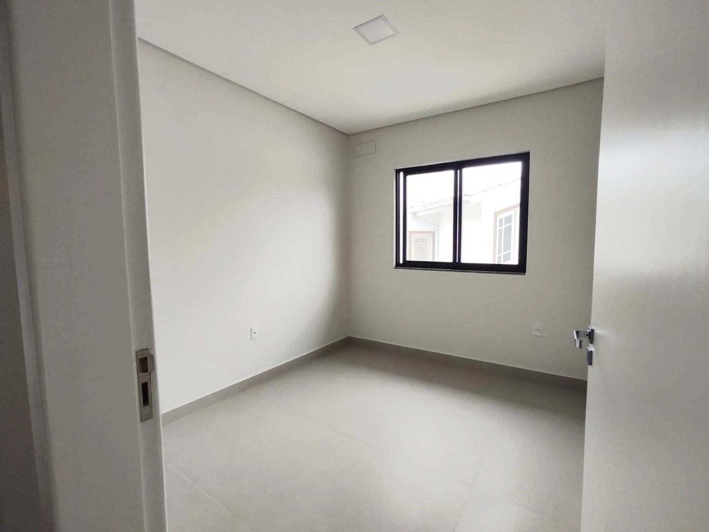 Sobrado Geminado 3 Quartos com 1 Suíte e 102m² - Passa Vinte - Foto 10