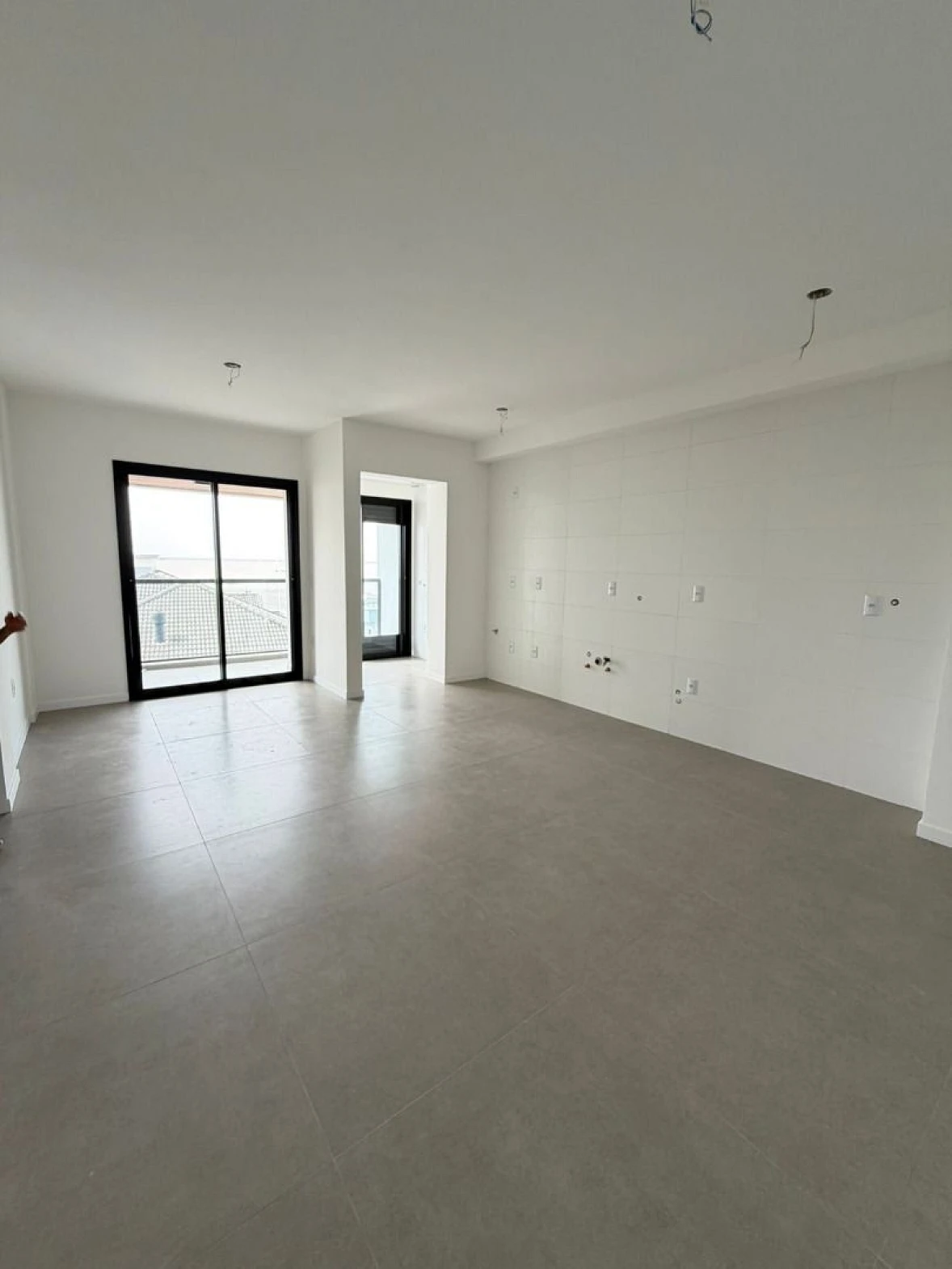 Apartamento Novo, Próximo ao Mar, 3 Dormitórios, 1 Suíte, Garagem, Residencial Porto de Bremen, Praia de Fora, Palhoça/SC - Foto 12