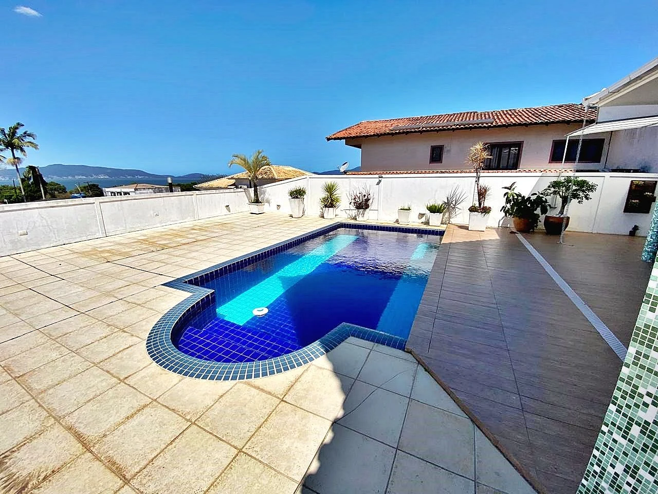 Casa Alto Padrão 03 Suítes com 210 m² - Fazenda Santo Antônio - São José/SC - Foto 6