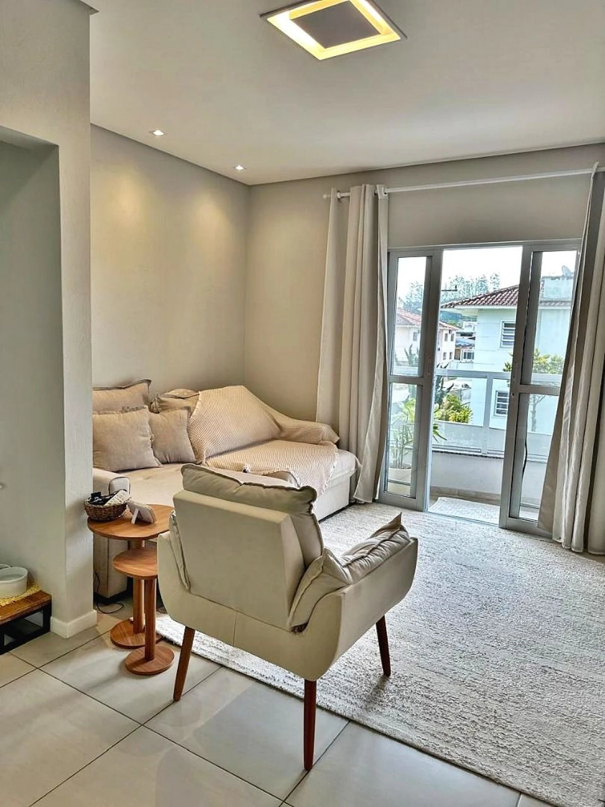 Apartamento em Centro, Antônio Carlos