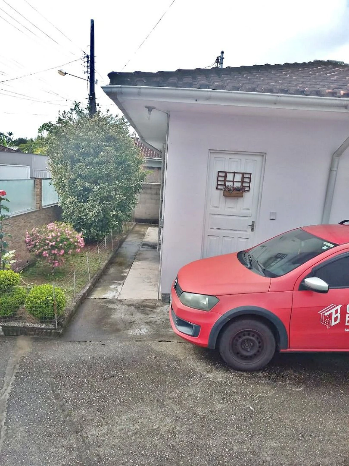 Casa 2 Quartos, 2 Vagas - Fundos - Foto 12