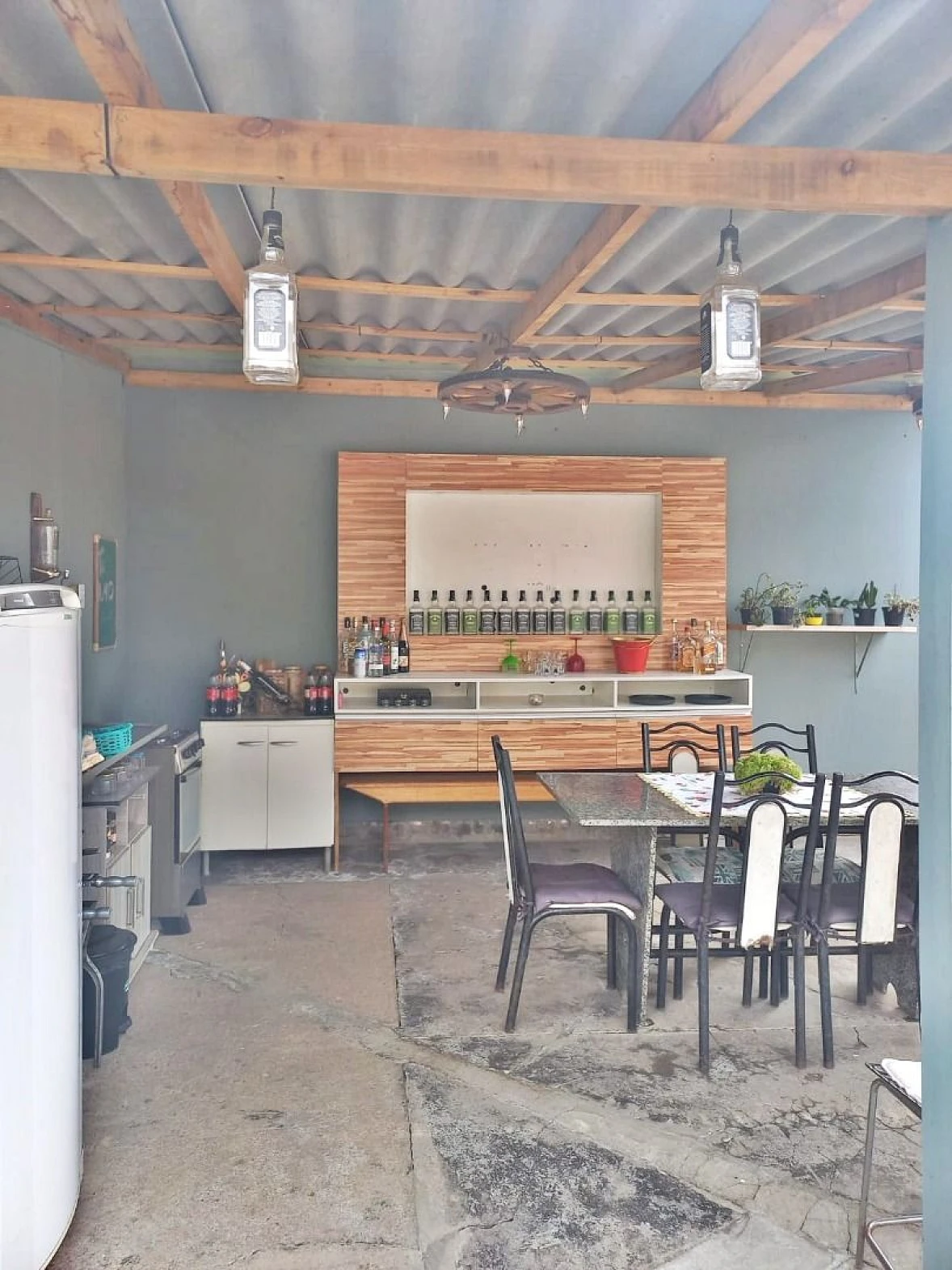 Casa em Fundos, Biguaçu