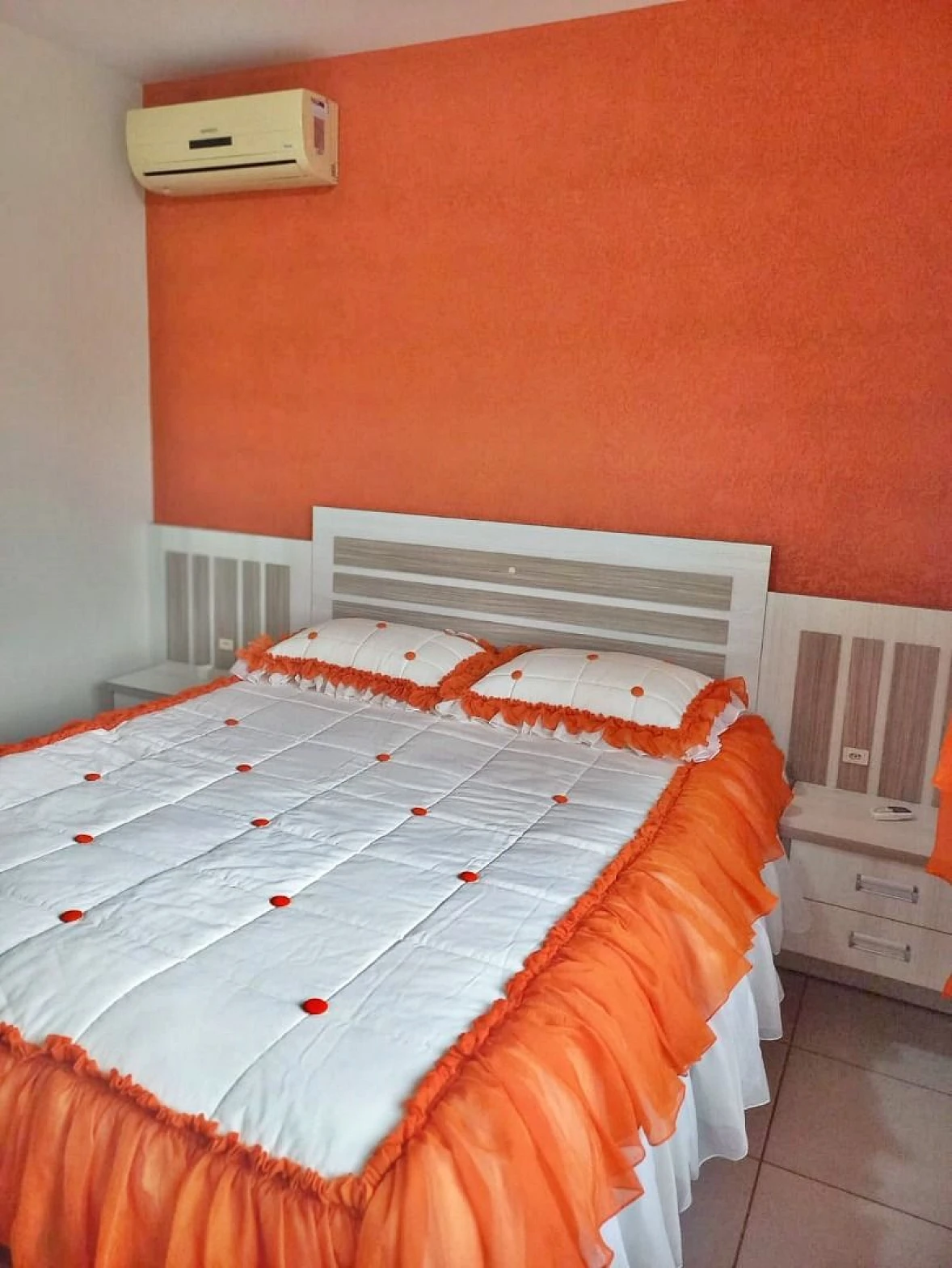 Casa 4 Quartos, 1 Suíte, 2 Vagas - Fundos - Foto 13