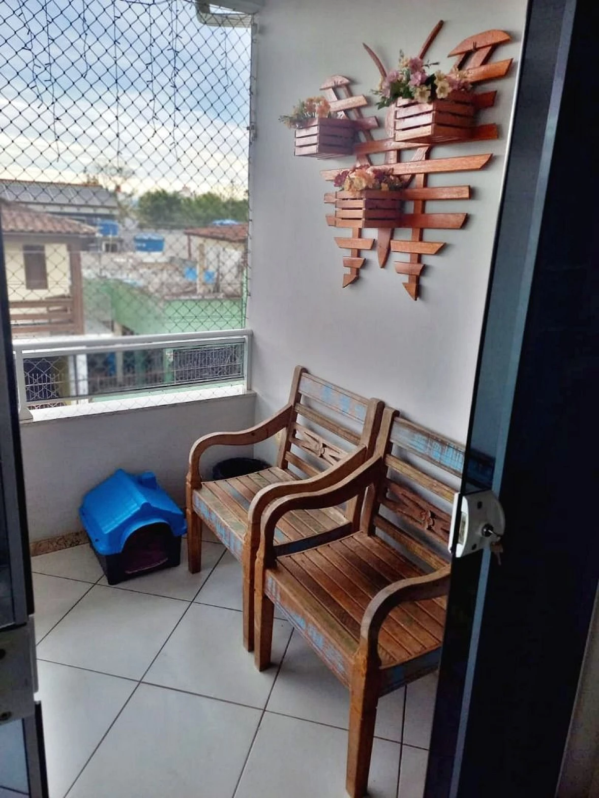 Casa 4 Quartos, 1 Suíte, 2 Vagas - Fundos - Foto 7