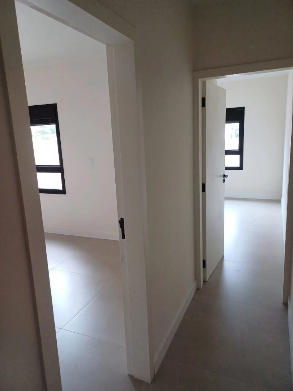 Sobrado com 3 Dorms com Suíte - Ipiranga - São José/SC - Foto 10