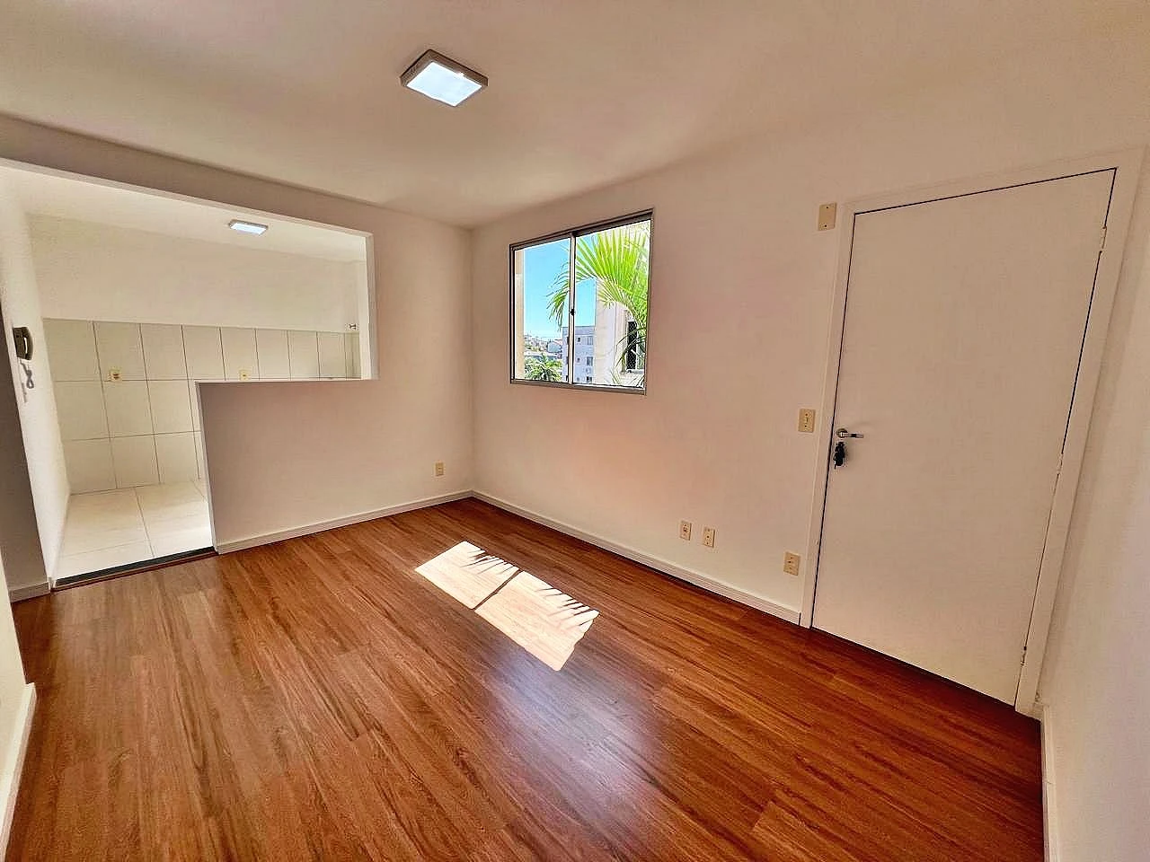 Apartamento em Roçado, São José