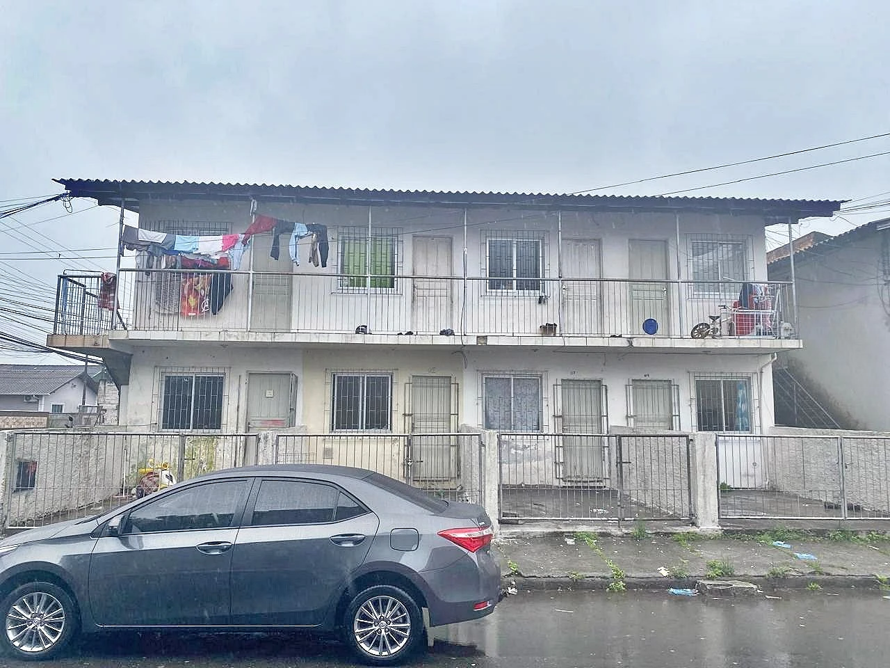 Prédio em Flor de Napolis, São José