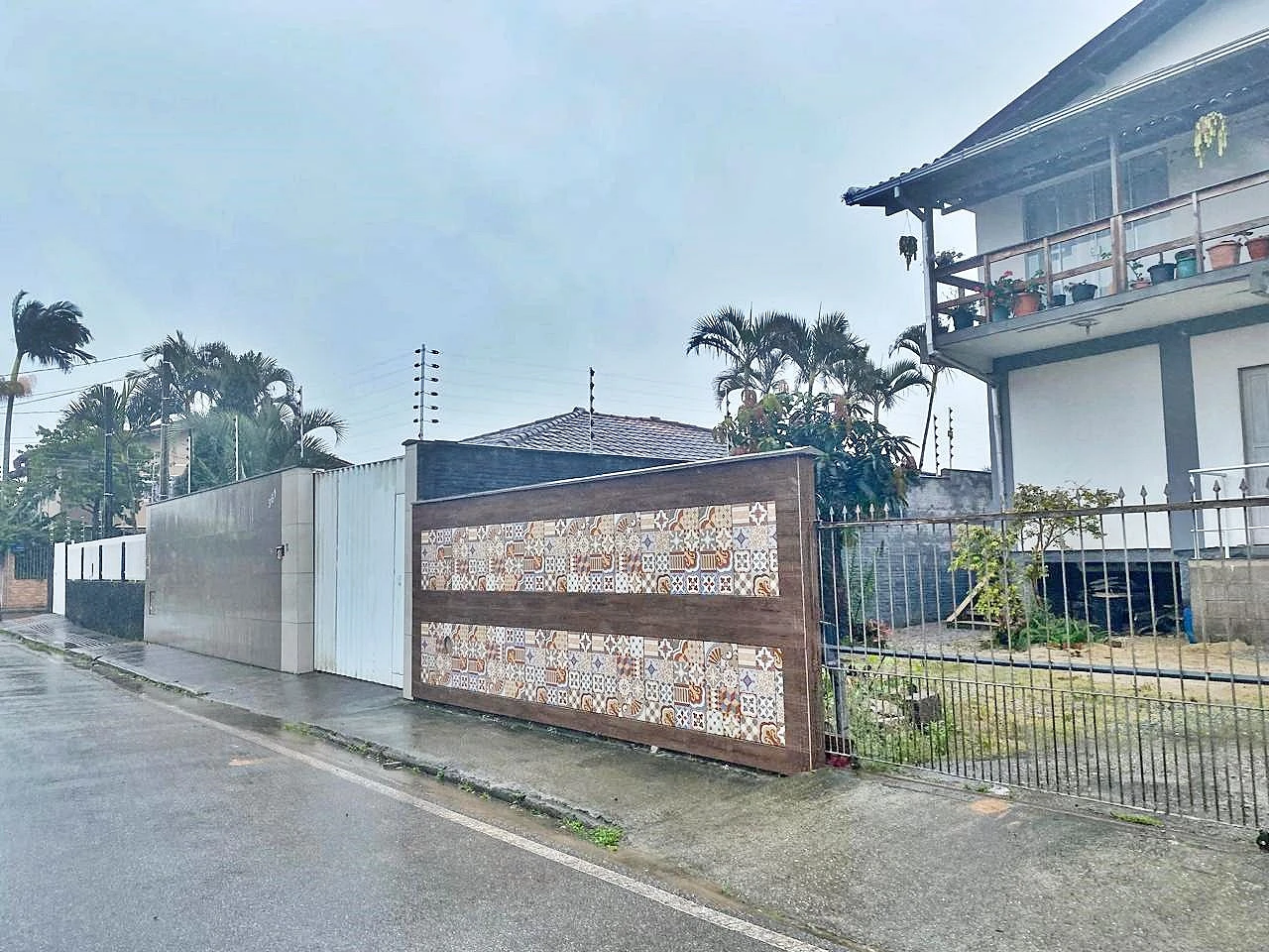 Prédio em Flor de Napolis, São José