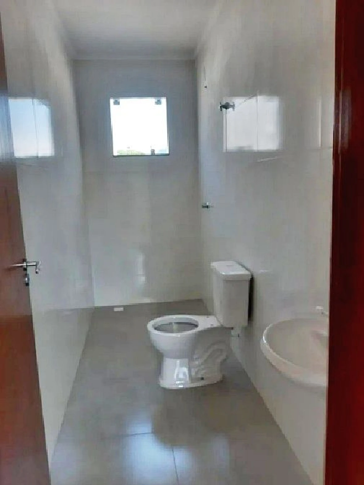 Sobrado 2 Quartos, 1 Suíte, 2 Vagas - Forquilhas - Foto 9